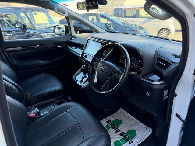 アルファード ２．５Ｓ　１年保証（走行距離無制限）　ワンオーナー　７人乗り　純正ＣＤ／ＤＶＤデッキ　シートカバー　トヨタセーフティーセンス　両側パワースライドドア　純正ドライブレコーダー　純正リアモニタ　ＥＴＣ　Ｂカメラ（68枚目）