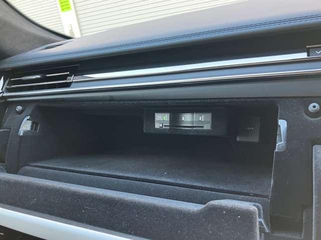 レンジローバースポーツ オートバイオグラフィー　Ｄ３００（47枚目）