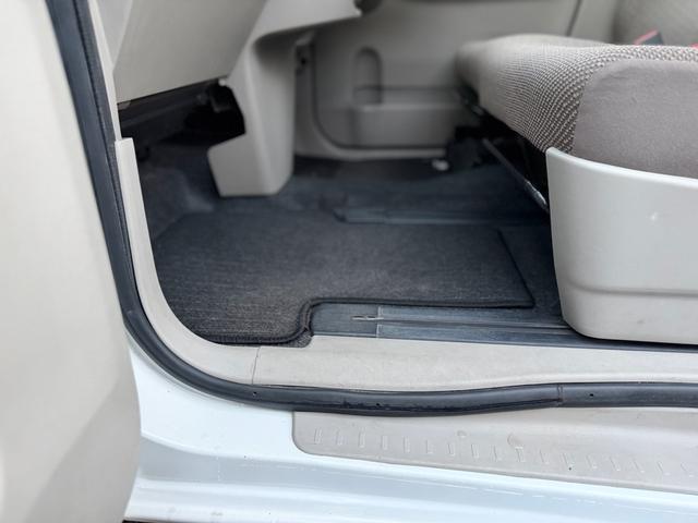 タント L SAIII パーキングセンサー イモビライザ デュアルエアバッグ Aストップ 運転席エアバック ハイビームアシスト パワステ パワーウィンド エアコン 横滑防止 キーレス ABS ベンチシート(45枚目)