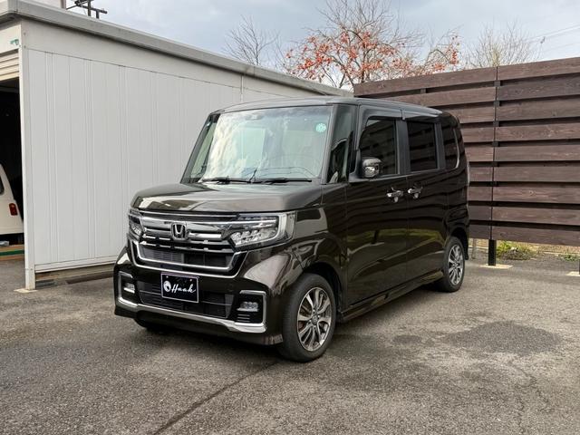 N-BOXカスタム L 4WD LKAS 禁煙 スマ-トキ- BLUETOOTH 衝突安全ボディ LED Rカメラ 横滑防止装置 サイドカーテンエアバック ABS 4WD オートライト ブレーキサポート 電動格納ドアミラー(2枚目)