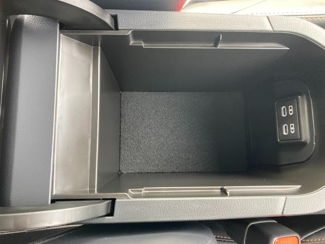 ＲＡＶ４ アドベンチャー　サンルーフ＋フルセグＴＣナビ＋バックモニター（22枚目）