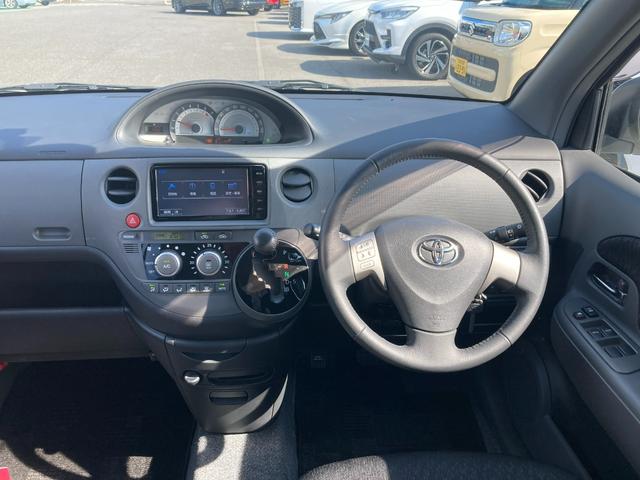 シエンタ ＤＩＣＥ－Ｇ　フルセグメモリーナビ＋バックモニター＋両側電動スライドドア（12枚目）