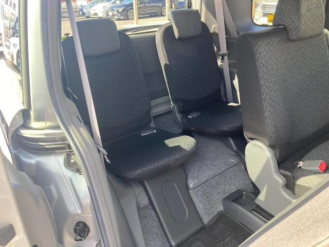 シエンタ ＤＩＣＥ－Ｇ　フルセグメモリーナビ＋バックモニター＋両側電動スライドドア（31枚目）