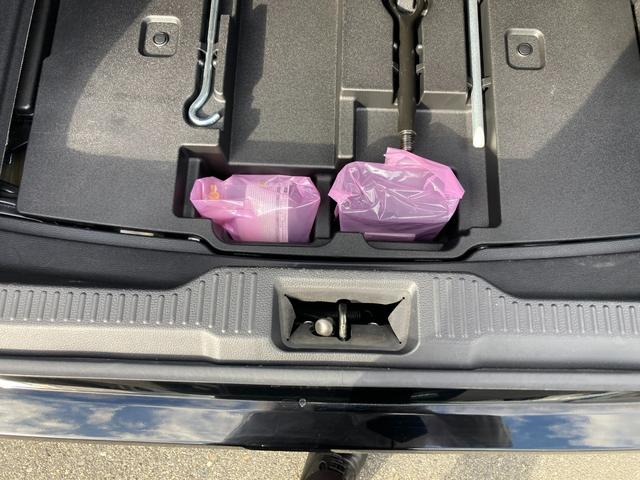 クラウンハイブリッド Ｓ　Ｃパッケージ　フルセグメモリーナビ＋バックモニター（32枚目）