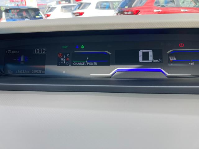フリード＋ハイブリッド ハイブリッドＧ・ホンダセンシング　フルセグメモリーナビ＋バックモニター＋両側電動スライドドア（13枚目）