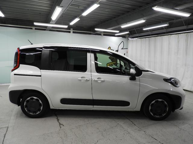 シエンタ ハイブリッドＺ　フルセグメモリーナビ＋バックモニター＋両側電動スライドドア（10枚目）