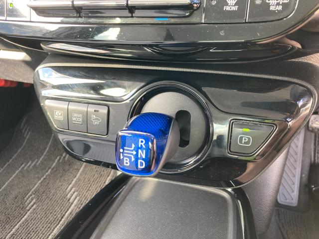 プリウス Ａ　フルセグメモリーナビ＋バックモニター（16枚目）