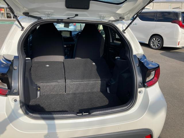 ヤリス Ｇ　フルセグメモリーナビ＋バックモニター（27枚目）