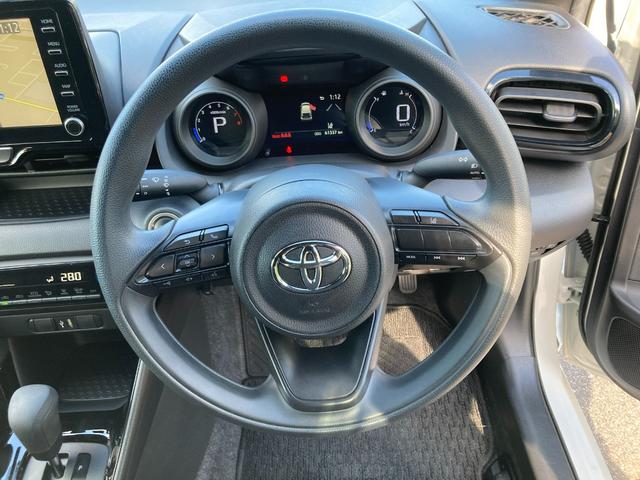 ヤリス Ｇ　フルセグメモリーナビ＋バックモニター（35枚目）