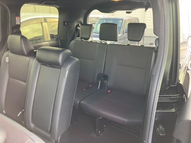 エスクァイア Ｇｉ　後席モニター＋フルセグメモリーナビ＋バックモニター（33枚目）