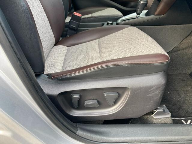 ヤリスクロス ハイブリッドＺ　フルエアロ＋フルセグＴＶ＋バックモニター（30枚目）