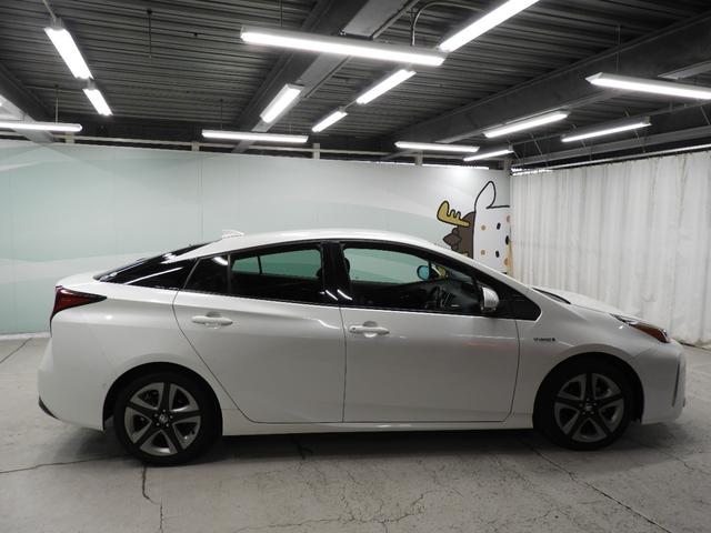 プリウス Aツーリングセレクション フルセグTCナビ+バックモニター(10枚目)