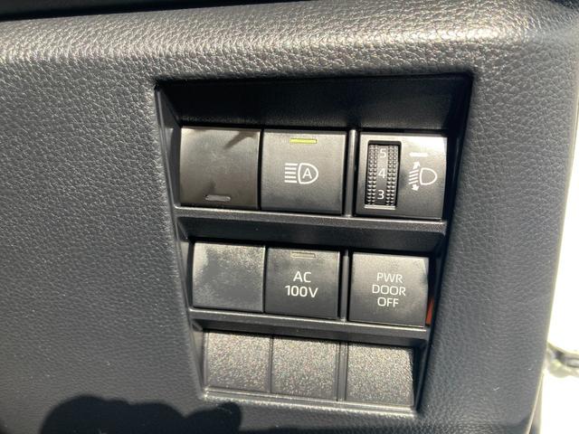 ノア ハイブリッドS-Z フルエアロ+後席モニター+フルセグTCナビ+バックモニター(16枚目)