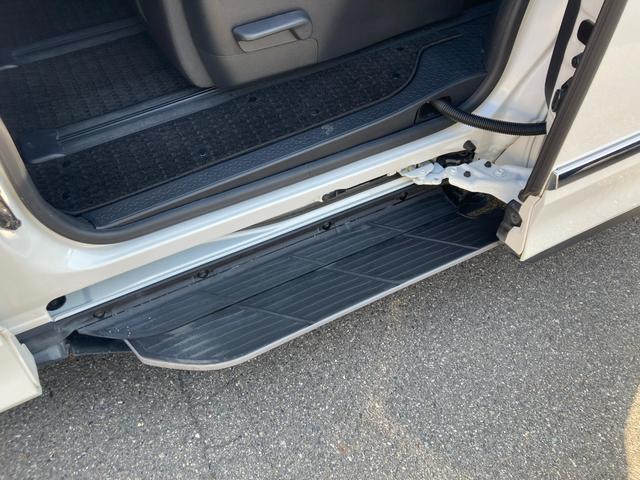 ノア ハイブリッドS-Z フルエアロ+後席モニター+フルセグTCナビ+バックモニター(25枚目)