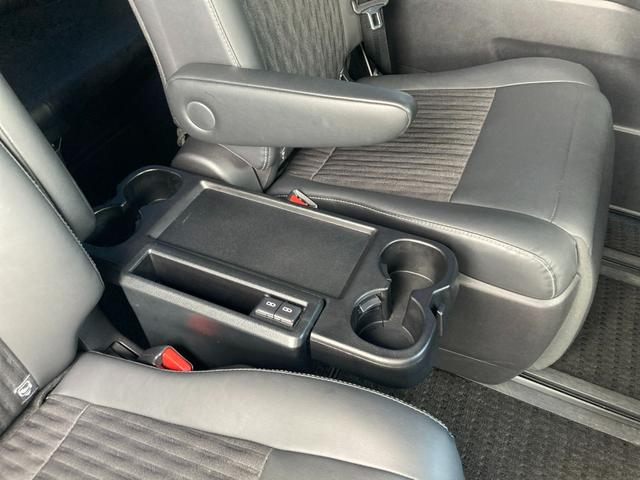 ノア ハイブリッドS-Z フルエアロ+後席モニター+フルセグTCナビ+バックモニター(48枚目)