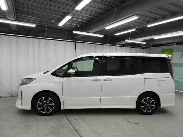 ノア Si ダブルバイビーII 後席モニター+フルセグメモリーナビ+バックモニター(5枚目)