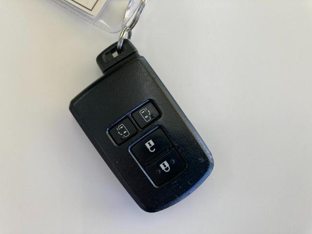 ノア Si ダブルバイビーII 後席モニター+フルセグメモリーナビ+バックモニター(33枚目)