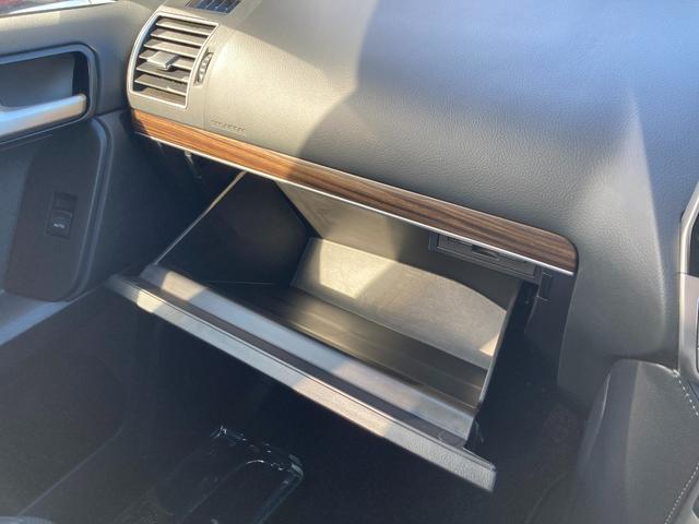 ランドクルーザープラド ＴＸ　Ｌパッケージ　マットブラックエディション　フルセグＴＣナビ＋バックモニター（22枚目）