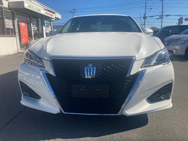 ���V����ԑ��s�����ǍD�Ȏ��E���m�ۂ����S���ĉ^�]�ł��鍂�P�x�k�d�c�w�b�h���C�g�𑕔��I�_�����x�������A����d�͂��}�����Ă��܂��B