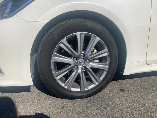 �y���ȑ��������o����A���~�z�C�[���B�P�Ȃ�h���X�A�b�v�ł͂Ȃ������ƌy�ʉ��Ń��������N��̋C�����������܂��B