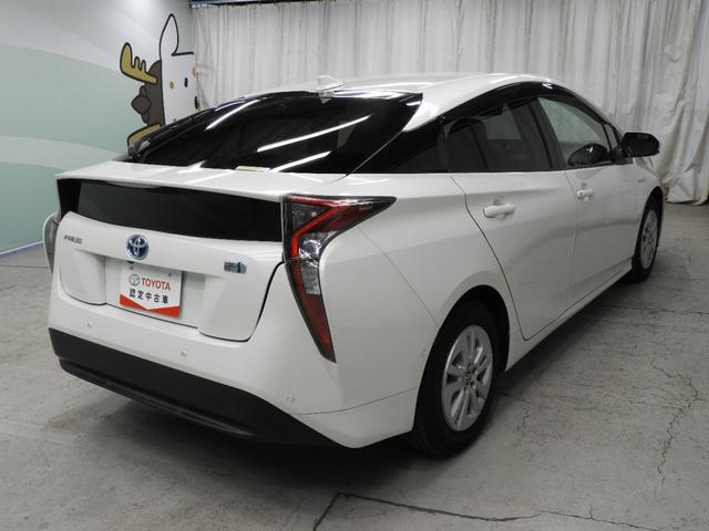 プリウス Ｓセーフティプラス　フルセグメモリーナビ＋バックモニター（12枚目）