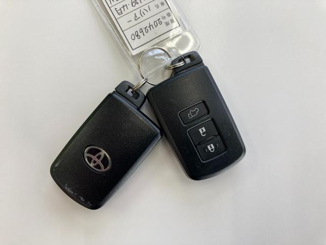 ハリアーハイブリッド プレミアム　フルエアロ＋サンルーフ＋フルセグメモリーナビ＋バックモニター（32枚目）