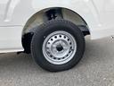 純正スチールホイールを装着しております。もちろん足回りもしっかり点検・整備してお渡しします。ご安心下さいね。