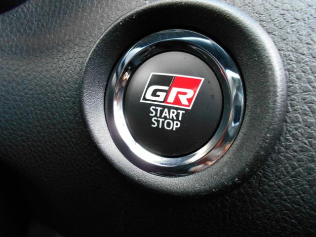 S GRスポーツ ワンオーナー+衝突被害軽減ブレーキ+ペダル踏み間違い急発進抑制装置+車線逸脱警報+先進ライト+ブラインドスポットモニター+パノラミックビューモニター+フルセグナビ+LEDヘッドランプ+スマートキー(31枚目)