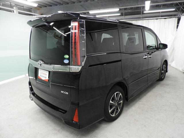 Si ダブルバイビー ワンオーナー+クルーズコントロール+衝突被害軽減ブレーキ+車線逸脱警報+先進ライト+DVD再生+フルセグナビ+純正アルミホイール+LEDヘッドランプ+両側電動スライドドア+スマートキー+バックモニター(8枚目)