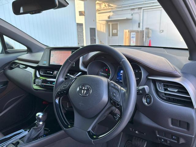 Ｃ－ＨＲ Ｇ－Ｔ　メモリナビ＋バックモニター＋ＥＴＣ＋ドライブレコーダー＋合成皮革シート＋スマートキー＋ワンオーナー（18枚目）