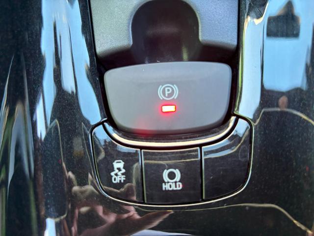 Ｃ－ＨＲ Ｇ－Ｔ　メモリナビ＋バックモニター＋ＥＴＣ＋ドライブレコーダー＋合成皮革シート＋スマートキー＋ワンオーナー（33枚目）