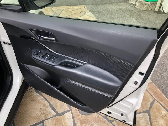 Ｃ－ＨＲ Ｓ　ＬＥＤパッケージ　フルセグメモリナビ＋バックモニター＋ＥＴＣ＋ドラレコ前後＋ＬＥＤヘッドランプ＋スマートキー＋ワンオーナー（14枚目）