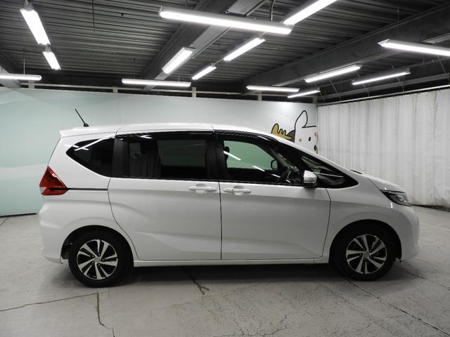 フリード Ｇ　フルセグメモリナビ＋バックモニター＋ＥＴＣ＋ドライブレコーダー＋両側パワースライドドア＋スマートキー＋ワンオーナー（5枚目）