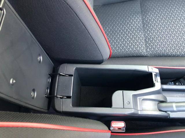 ライズ Z フルセグメモリナビ+パノラミックビューモニター+ETC+ドライブレコーダー前後+LEDヘッドランプ+スマートキー+ワンオーナー(31枚目)