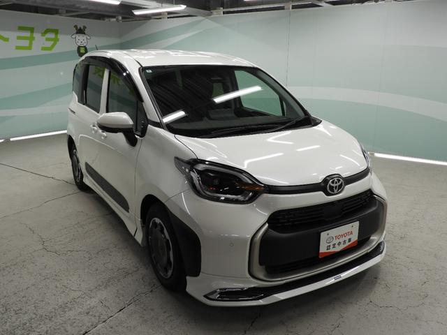 シエンタ ハイブリッドＺ　試乗車＋ＴＣナビ＋バックモニター＋ＥＴＣ＋ドライブレコーダー＋モデリスタフルエアロ＋シートヒーター＋スマートキー＋ワンオーナー（4枚目）