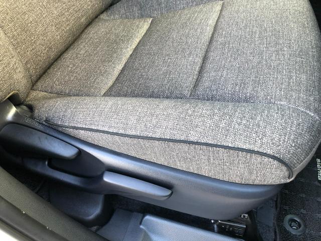 シエンタ ハイブリッドＺ　試乗車＋ＴＣナビ＋バックモニター＋ＥＴＣ＋ドライブレコーダー＋モデリスタフルエアロ＋シートヒーター＋スマートキー＋ワンオーナー（18枚目）