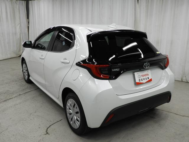 ヤリス Ｚ　フルセグＴＣナビ＋パノラミックビューモニター＋ＥＴＣ＋シートヒーター＋ハンドルヒーター＋スマートキー＋ワンオーナー（8枚目）