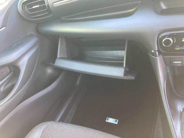 ヤリス Ｚ　フルセグＴＣナビ＋パノラミックビューモニター＋ＥＴＣ＋シートヒーター＋ハンドルヒーター＋スマートキー＋ワンオーナー（32枚目）