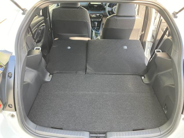 ヤリス Ｚ　フルセグＴＣナビ＋パノラミックビューモニター＋ＥＴＣ＋シートヒーター＋ハンドルヒーター＋スマートキー＋ワンオーナー（36枚目）