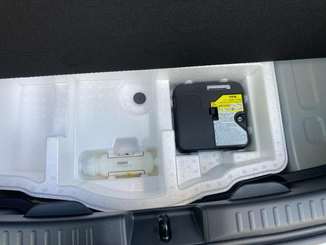 ヤリス Ｚ　フルセグＴＣナビ＋パノラミックビューモニター＋ＥＴＣ＋シートヒーター＋ハンドルヒーター＋スマートキー＋ワンオーナー（38枚目）