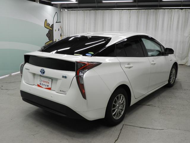 プリウス Ａ　フルセグメモリナビ＋バックモニター＋ＥＴＣ＋ドラレコ前後＋ブラインドスポットモニター＋スマートキー＋ワンオーナー（10枚目）