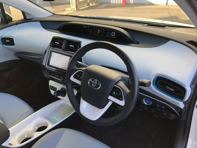 プリウス Ａ　フルセグメモリナビ＋バックモニター＋ＥＴＣ＋ドラレコ前後＋ブラインドスポットモニター＋スマートキー＋ワンオーナー（20枚目）