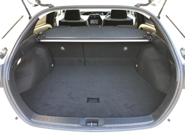 プリウス Ａ　フルセグメモリナビ＋バックモニター＋ＥＴＣ＋ドラレコ前後＋ブラインドスポットモニター＋スマートキー＋ワンオーナー（50枚目）