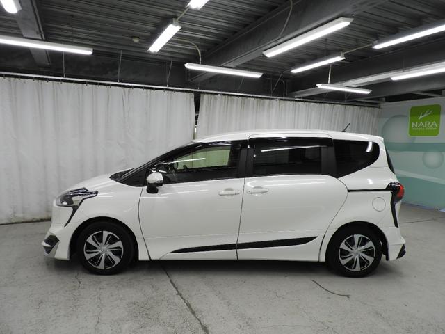 シエンタ G クエロ メモリナビ+バックモニター+ETC+ドライブレコーダー+モデリスタフルエアロ+LEDヘッドランプ+スマートキー+ワンオーナー(9枚目)