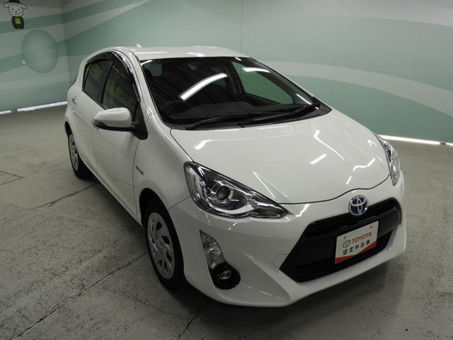 アクア Sスタイルブラック トヨタセーフティセンス+LEDヘッドランプ+スマートキー+ワンオーナー(4枚目)