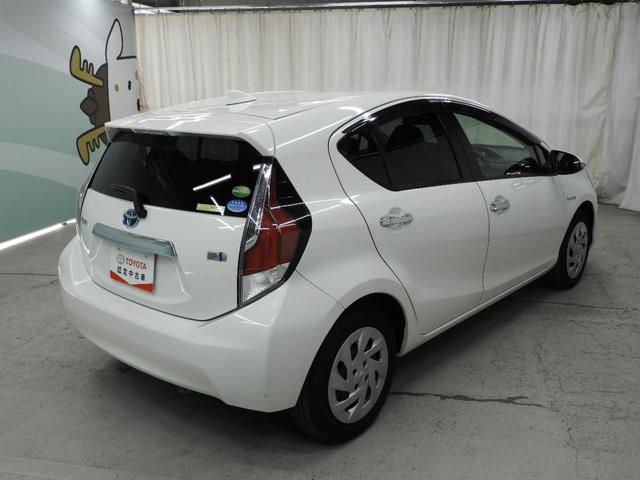 アクア Sスタイルブラック トヨタセーフティセンス+LEDヘッドランプ+スマートキー+ワンオーナー(6枚目)