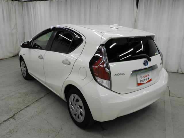 アクア Sスタイルブラック トヨタセーフティセンス+LEDヘッドランプ+スマートキー+ワンオーナー(8枚目)