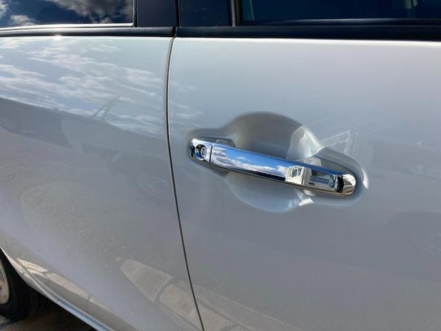 アクア Sスタイルブラック トヨタセーフティセンス+LEDヘッドランプ+スマートキー+ワンオーナー(13枚目)