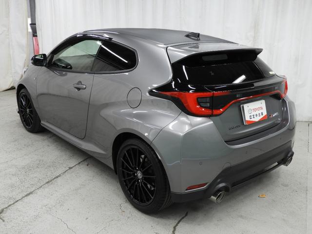 GRヤリス RZ TCナビ+バックモニター+ETC+ドライブレコーダー+ブラインドスポットモニター+純正アルミホイール+スマートキー+ワンオーナー(8枚目)