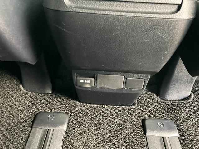 アルファード 2.5S タイプゴールドII フルセグメモリナビ+バックガイドモニター+ETC+ドラレコ前後+フリップモニター+トヨタセーフティセンス+ワンオーナー(40枚目)